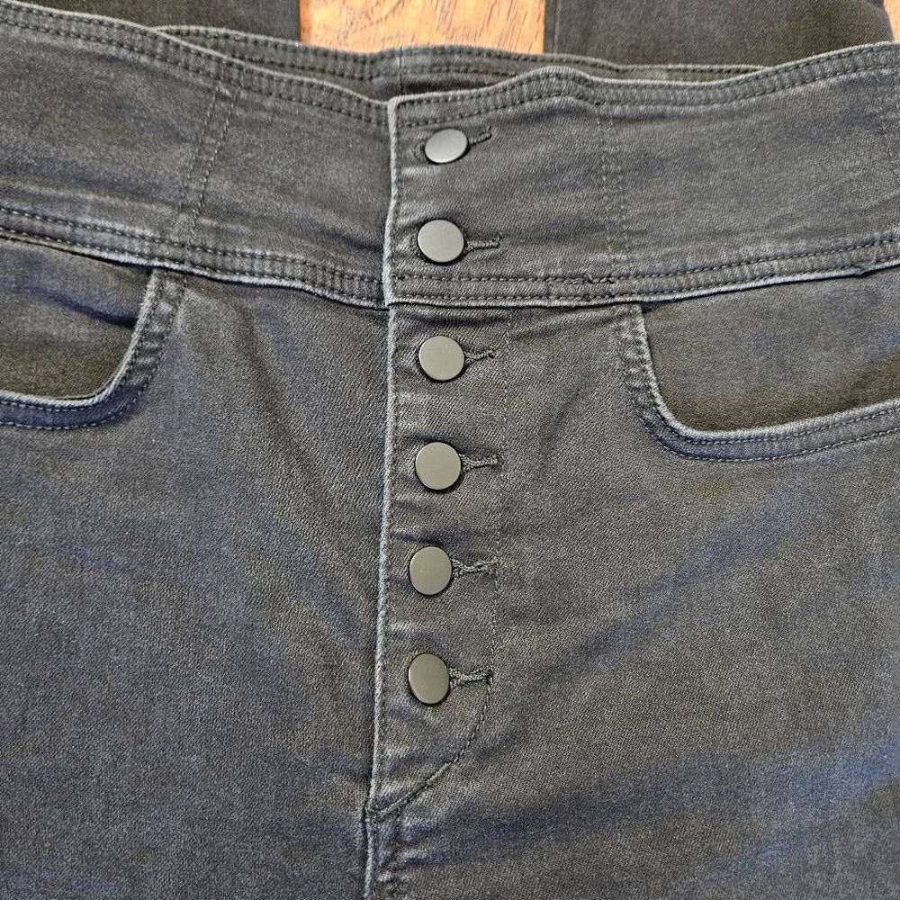 Joe's Jeans High Rise Skinny Jeans - Picture 3 of 8